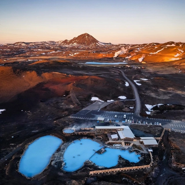 Discover-The-Myvatn-Nature-Baths_